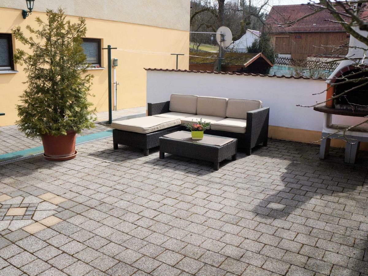 Lang Am Radweg Apartment